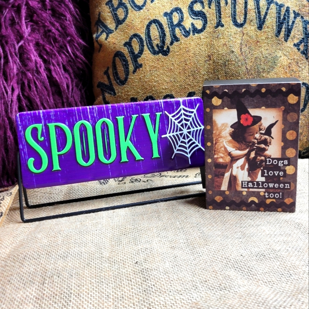 Halloween signs for decorations a double sided metal spinner